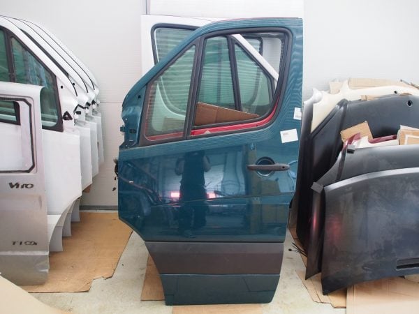 Sprinter W906 etuovi vasen