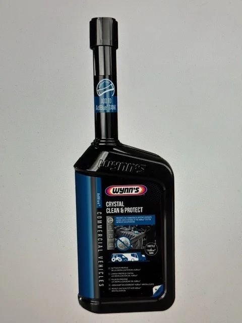AdBlue laitteiston lisäaine Crystal Clean ja Protect